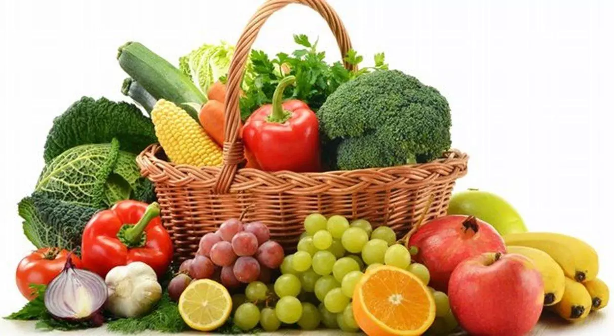 Người mắc thủy đậu nên ăn trái cây và rau quả giàu vitamin